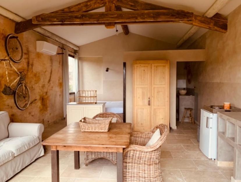 Le Vieux Portail Bed and Breakfast Saint-Saturnin-d'Apt Exteriör bild