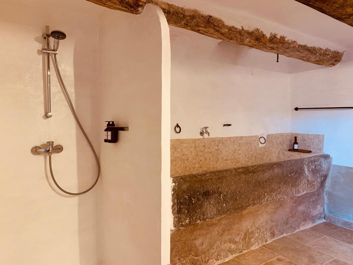 Le Vieux Portail Bed and Breakfast Saint-Saturnin-d'Apt Exteriör bild