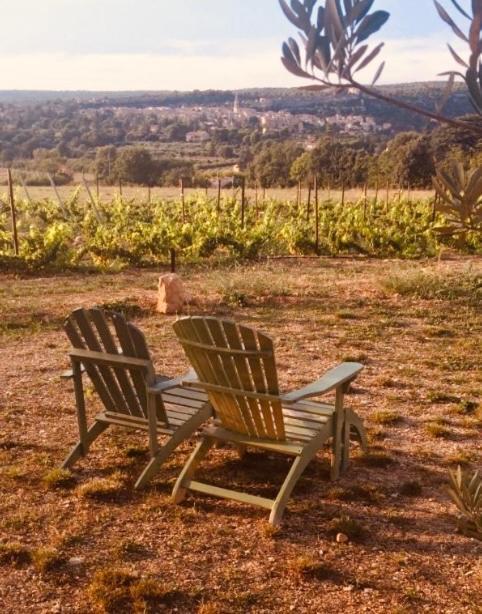 Le Vieux Portail Bed and Breakfast Saint-Saturnin-d'Apt Exteriör bild