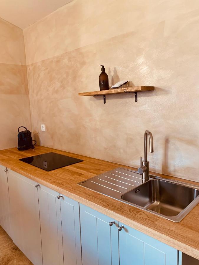 Le Vieux Portail Bed and Breakfast Saint-Saturnin-d'Apt Exteriör bild