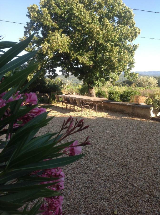 Le Vieux Portail Bed and Breakfast Saint-Saturnin-d'Apt Exteriör bild